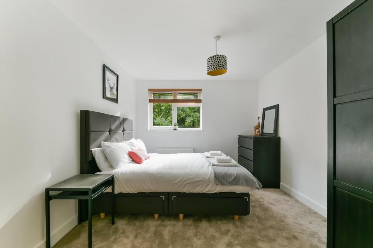 Spacious, Quiet And Modern Apartment 伦敦 外观 照片