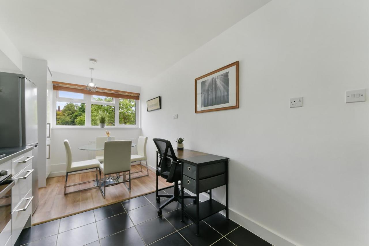 Spacious, Quiet And Modern Apartment 伦敦 外观 照片